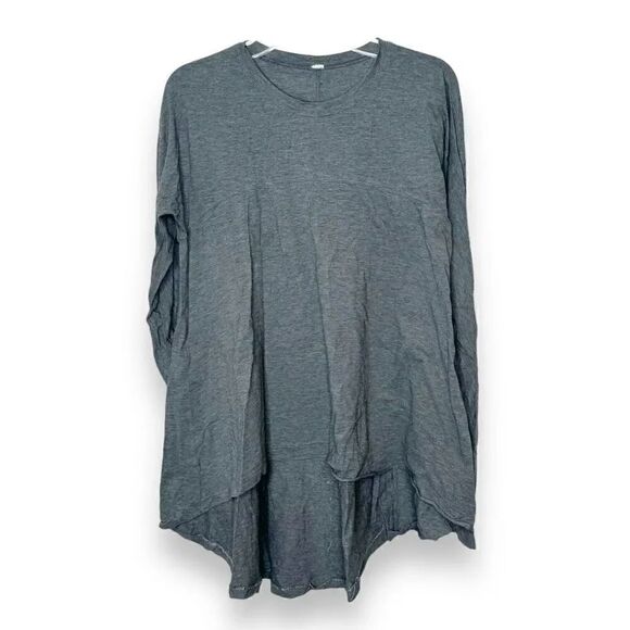 lululemon athletica Tops - Lululemon Acadia Heathered Pitch Grey High-Low Long Sleeve T-Shirt Womens Size 6